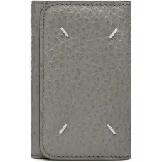 Брелок из зернистой кожи