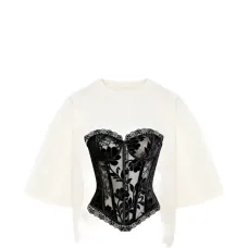 Футболка с цветочным принтом Футболка с цветочным принтом