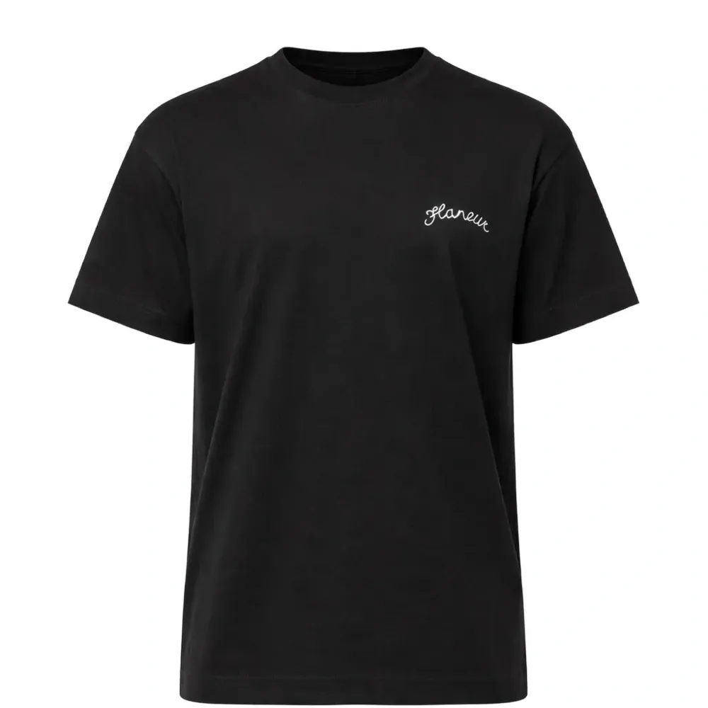 Футболка с логотипом