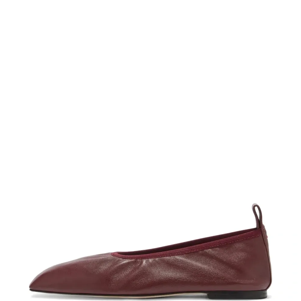 Балетки Nomi с квадратным мысом и присборенной отделкой