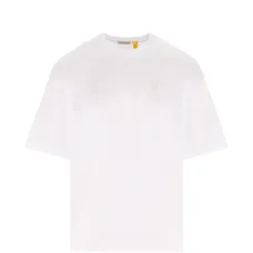 Футболка с вышитым логотипом