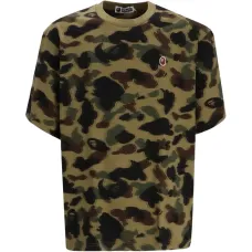 Футболка с камуфляжным принтом