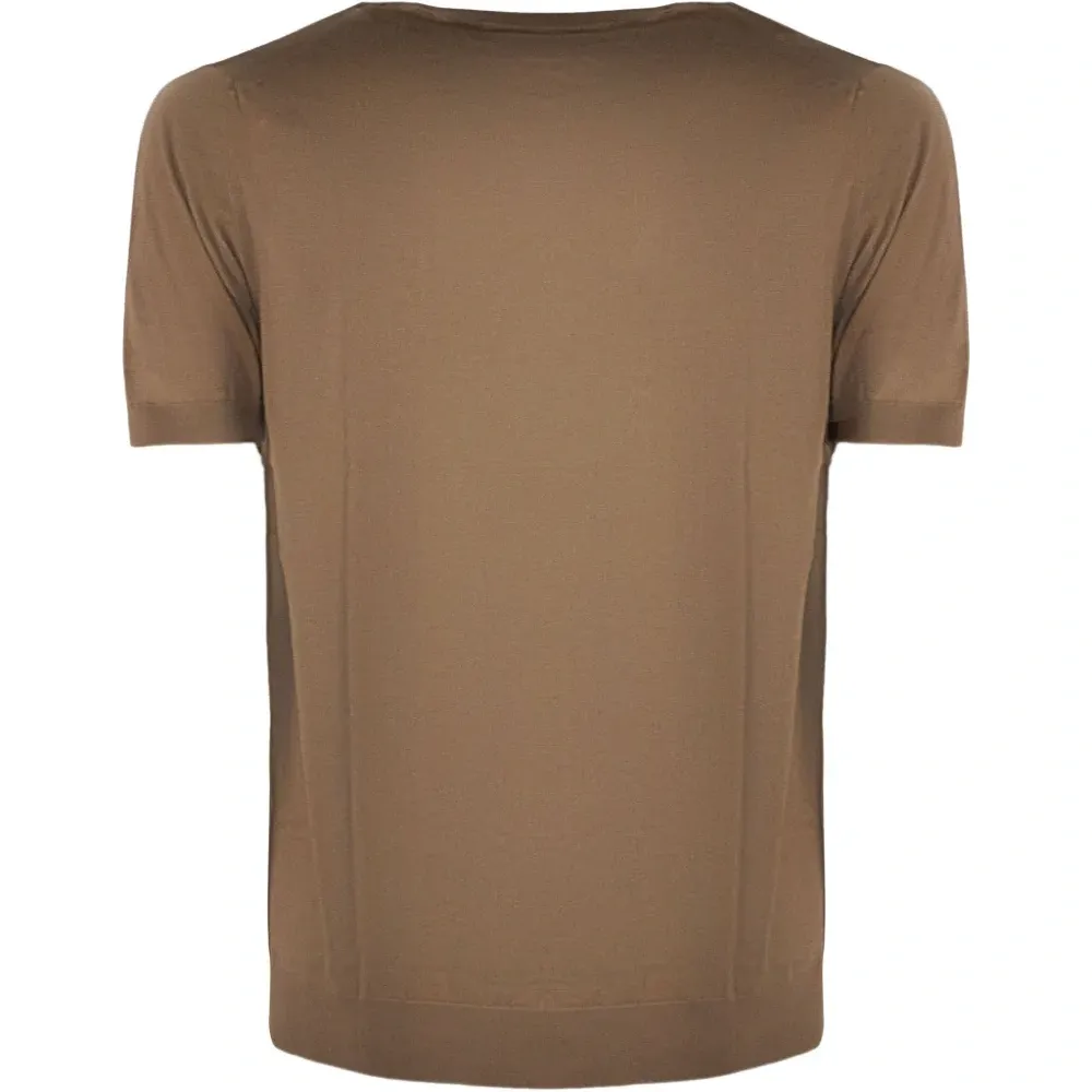 Футболка с короткими рукавами