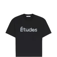 Футболка с логотипом