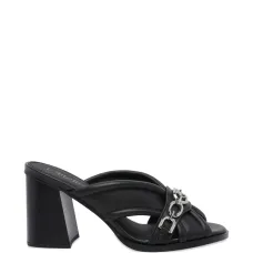 Кожаные туфли-лодочки с цепочным декором и круглым носком