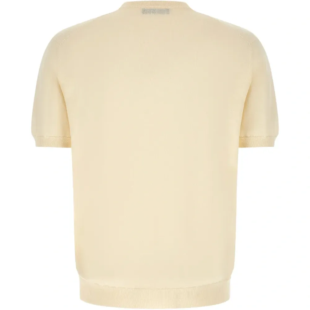 Футболка с круглым вырезом и короткими рукавами