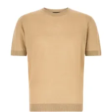 Футболка с круглым вырезом и короткими рукавами Футболка с круглым вырезом и короткими рукавами