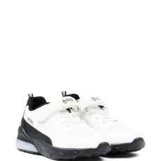 Кроссовки на липучках