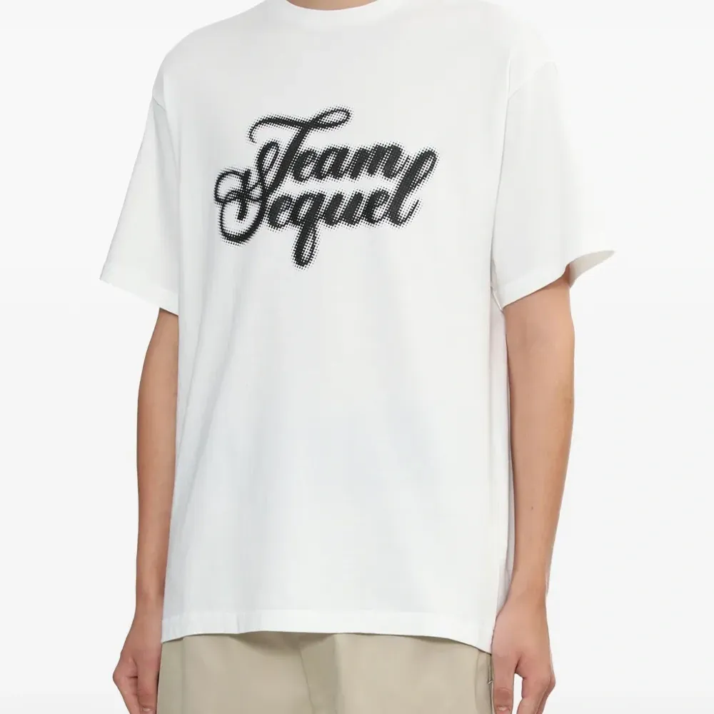 Футболка с принтом