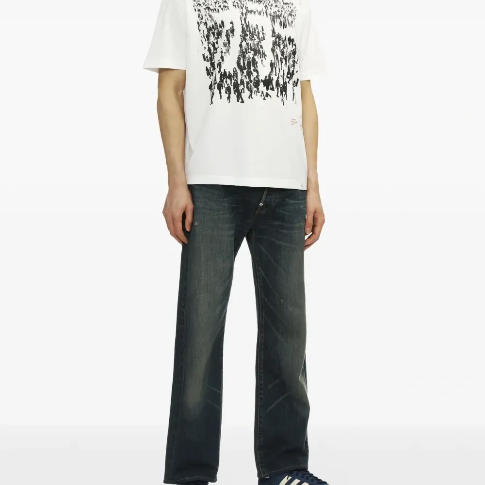 Футболка с графическим принтом