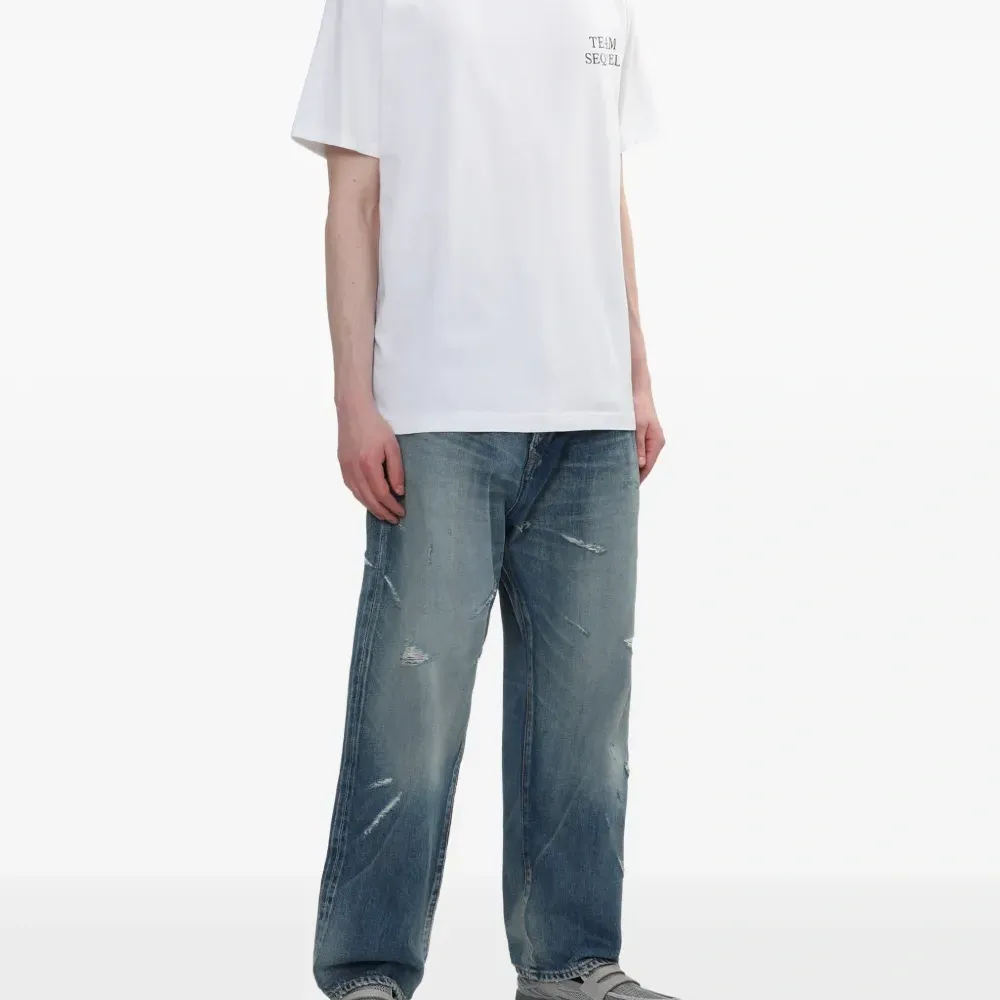 Футболка с графическим принтом