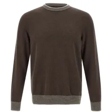 Вязаный свитер с круглым вырезом