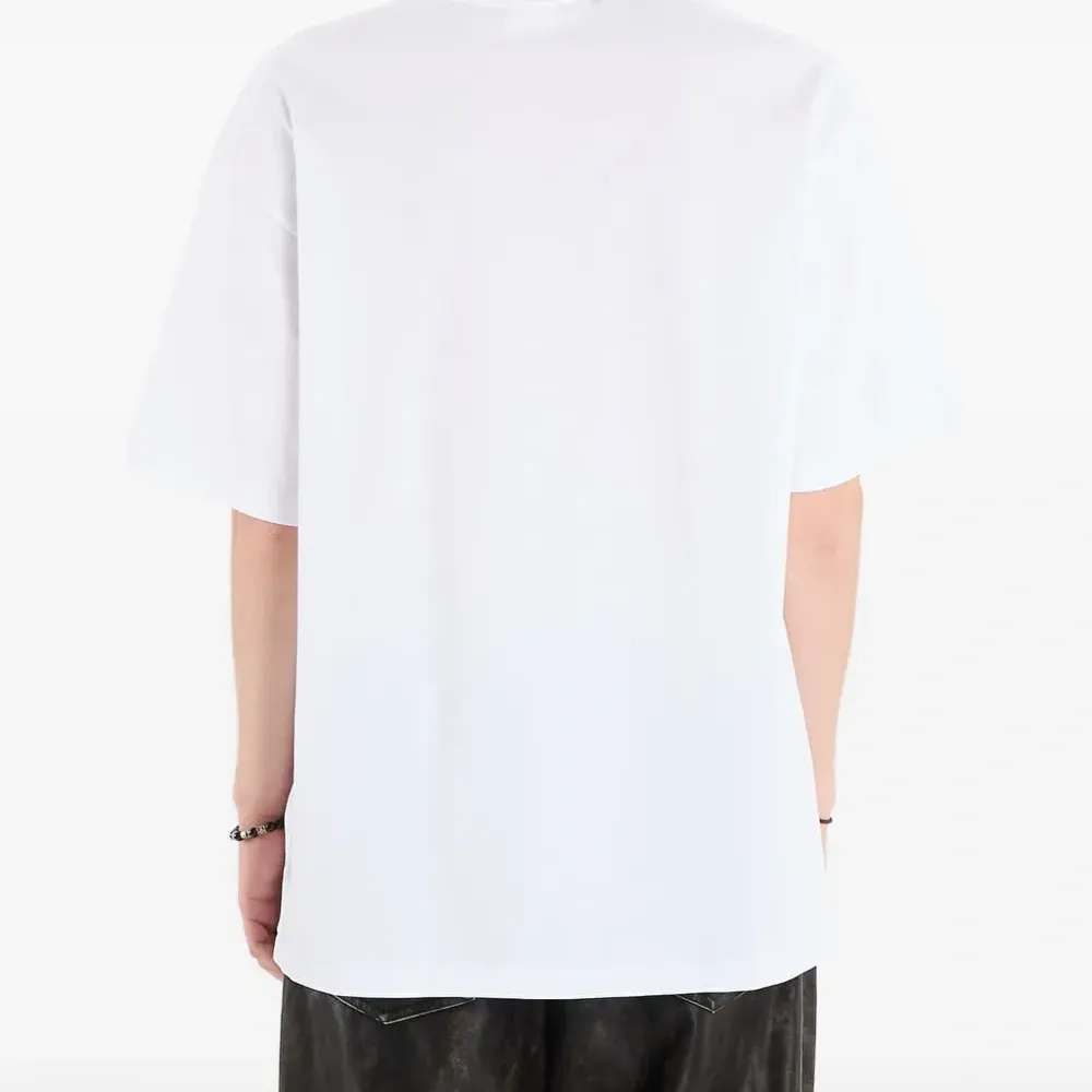 Футболка свободного кроя