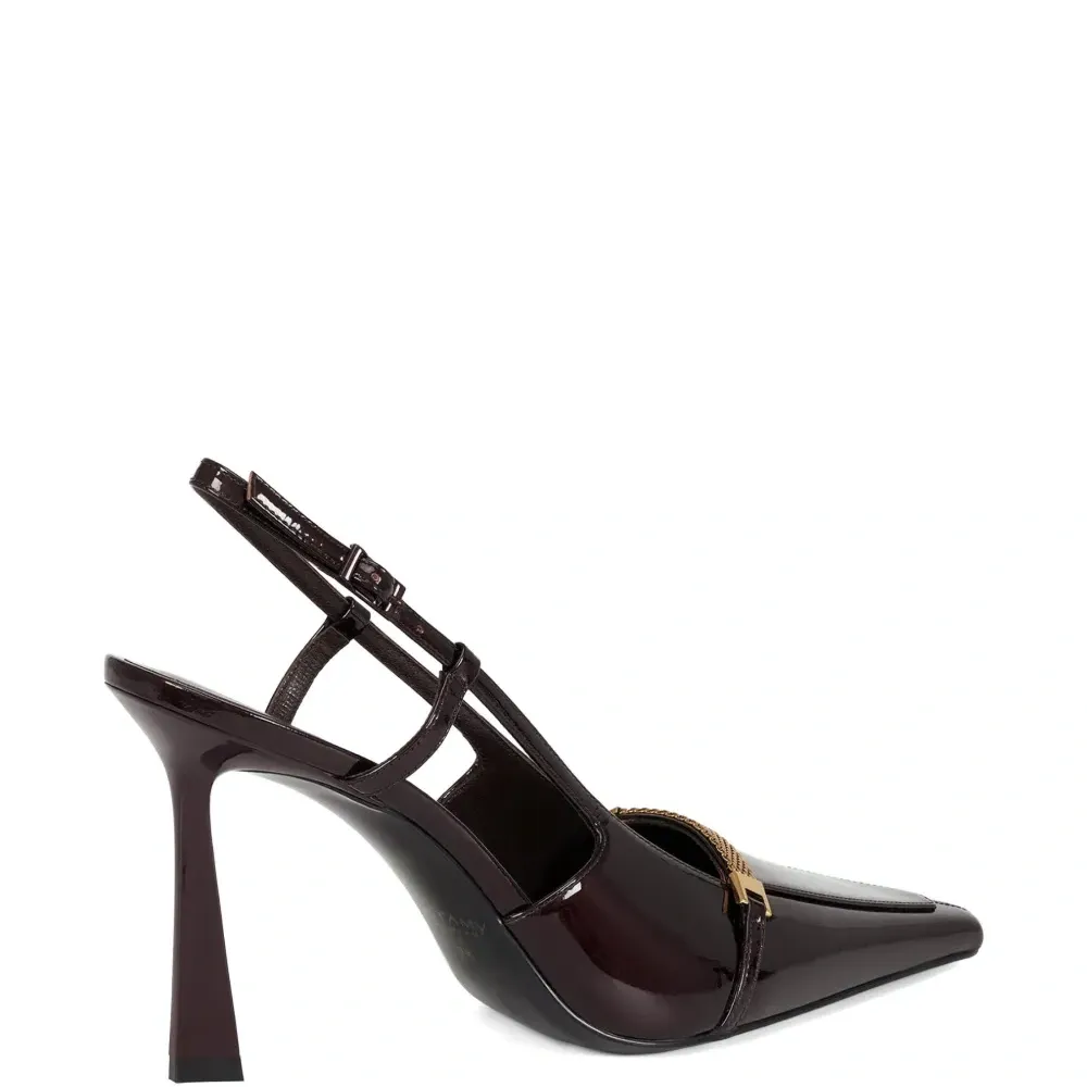 Кожаные туфли на ремешке с пряжкой