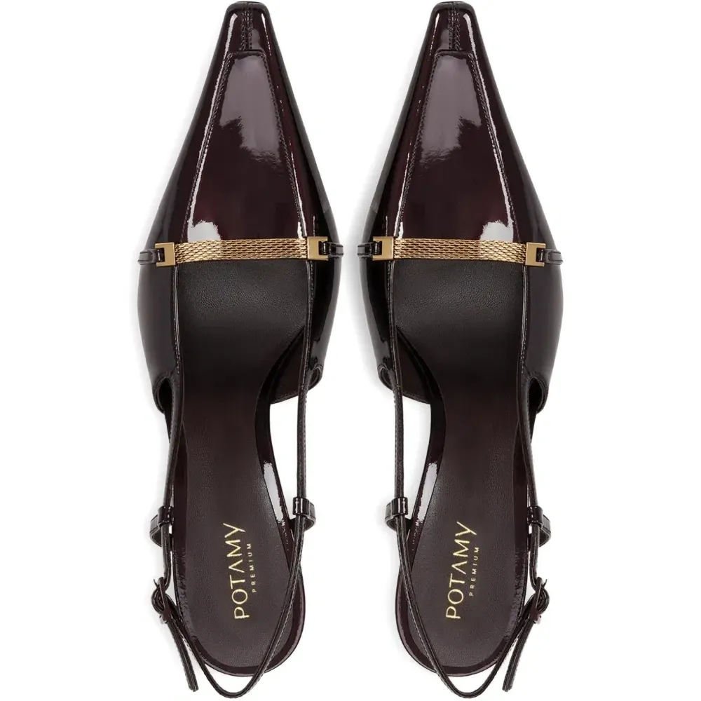 Кожаные туфли на ремешке с пряжкой