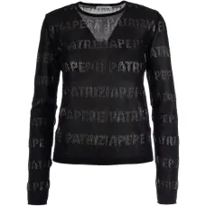 Чёрный свитер