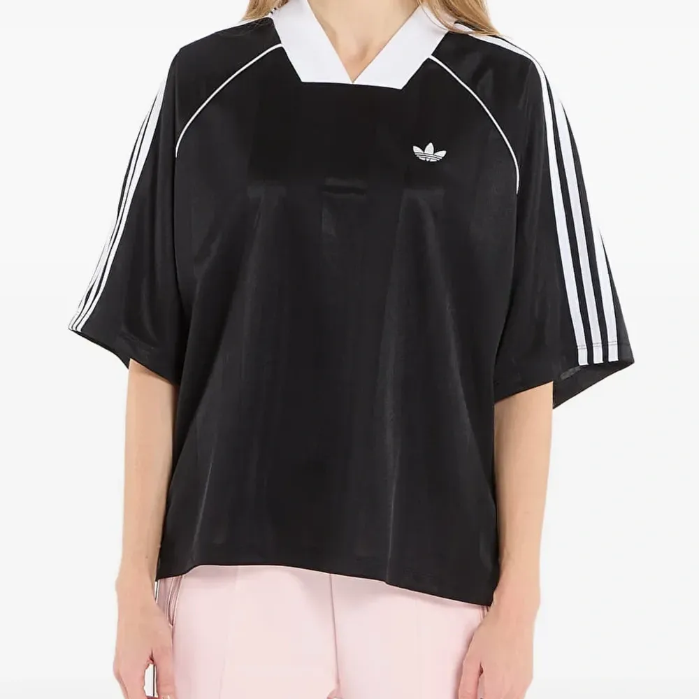 Футболка в полоску с жаккардовым узором