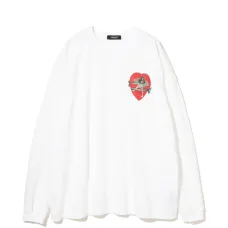 Свитер с принтом в виде сердечек