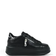 Кроссовки на платформе с подвесками-украшениями