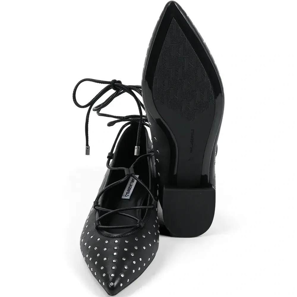 Балетки Kerrie с заклёпками