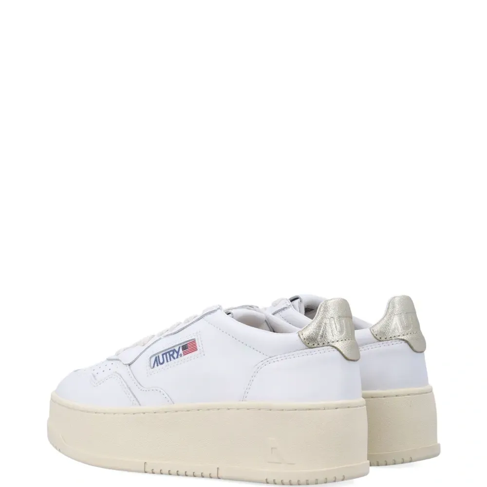 Кожаные кроссовки на платформе Medalist