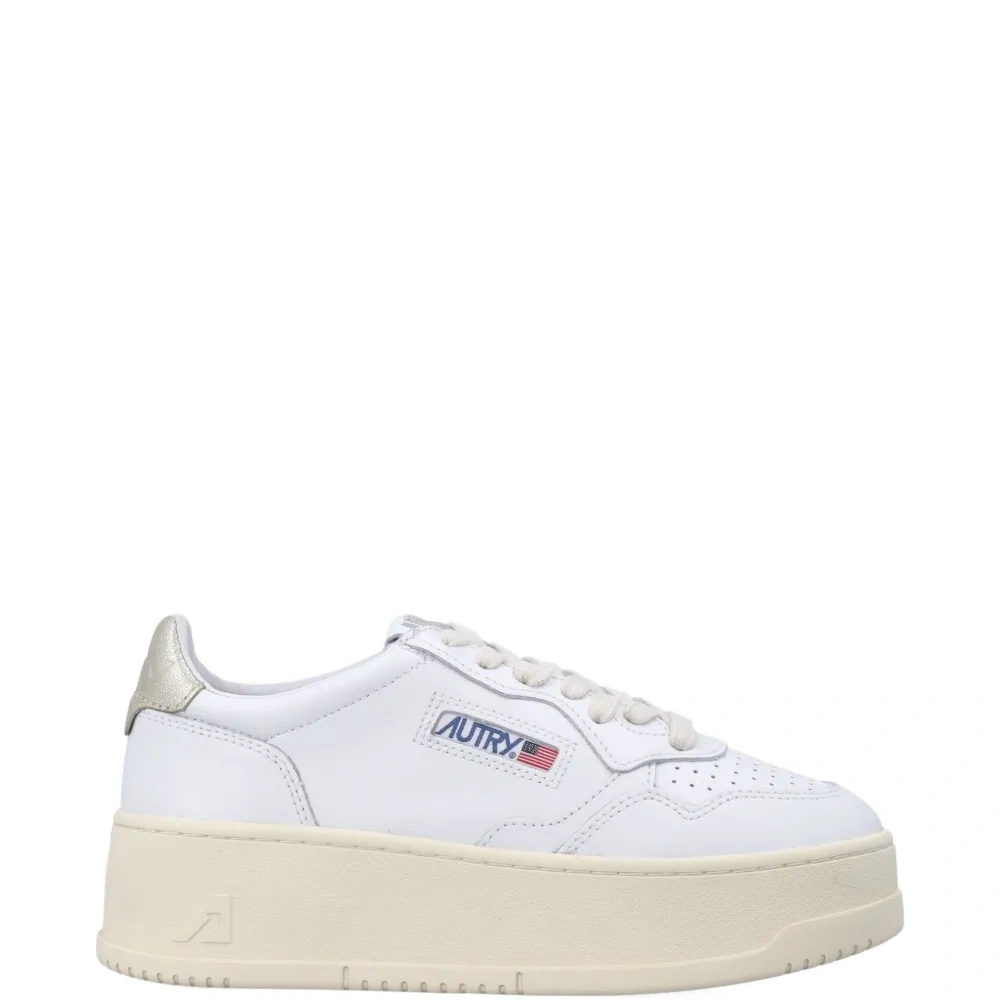 Кожаные кроссовки на платформе Medalist