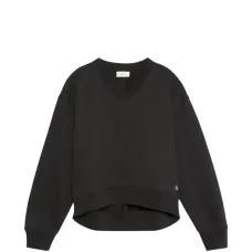 Джемпер с длинными рукавами и V-образным вырезом