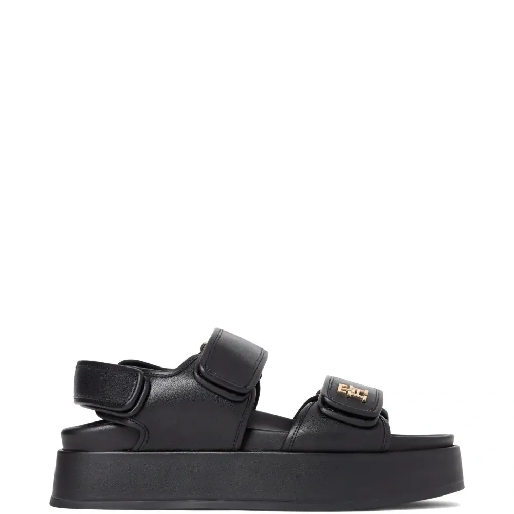 Босоножки с ремешками и логотипом