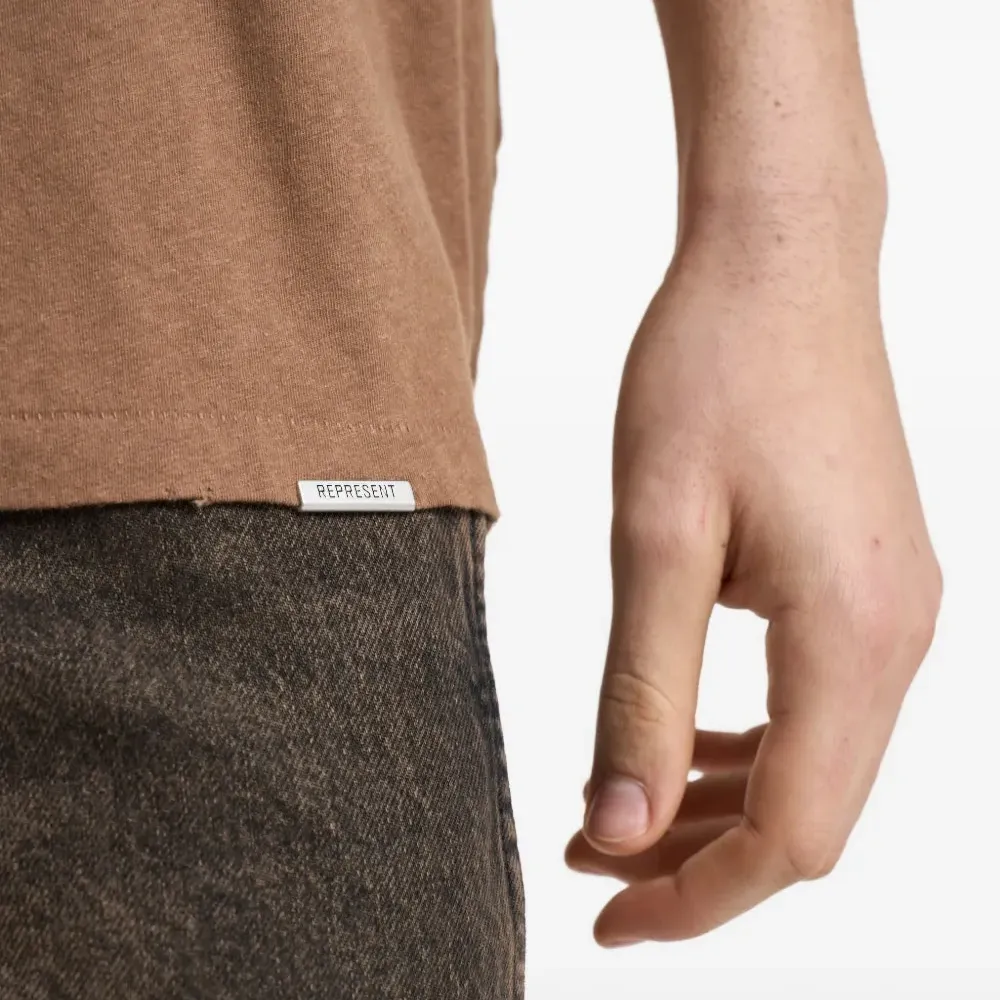 Футболка с принтом