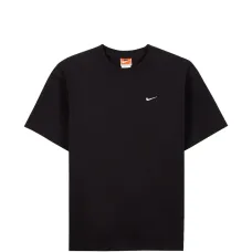 Футболка с логотипом