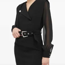 Платье с длинными рукавами и поясом Платье с длинными рукавами и поясом