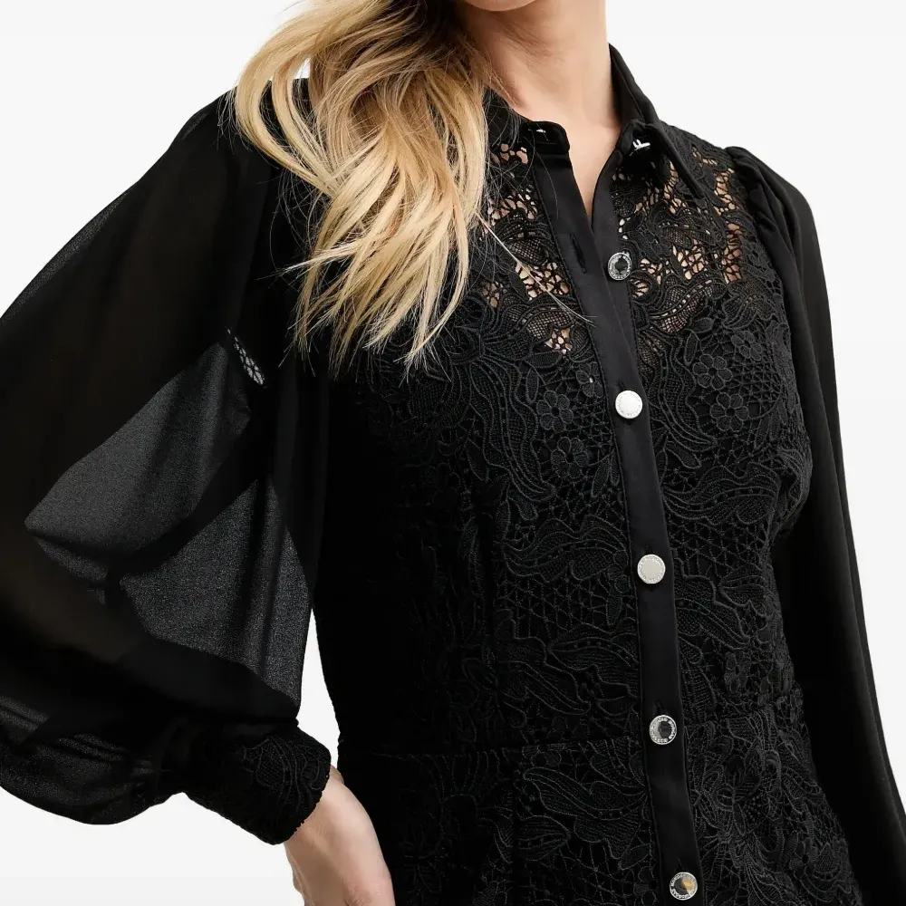 Кружевное мини-платье на пуговицах Кружевное мини-платье на пуговицах