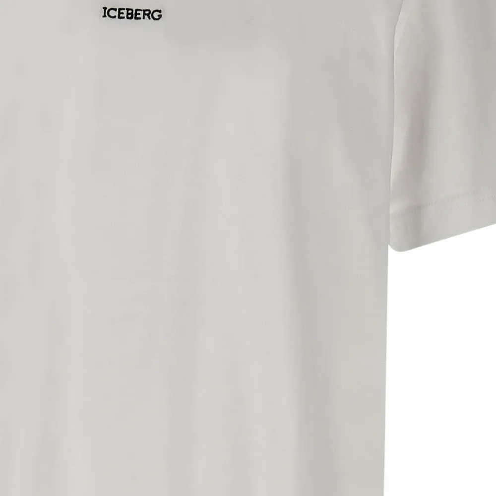 Футболка с логотипом