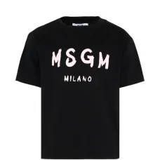 Футболка с логотипом на груди