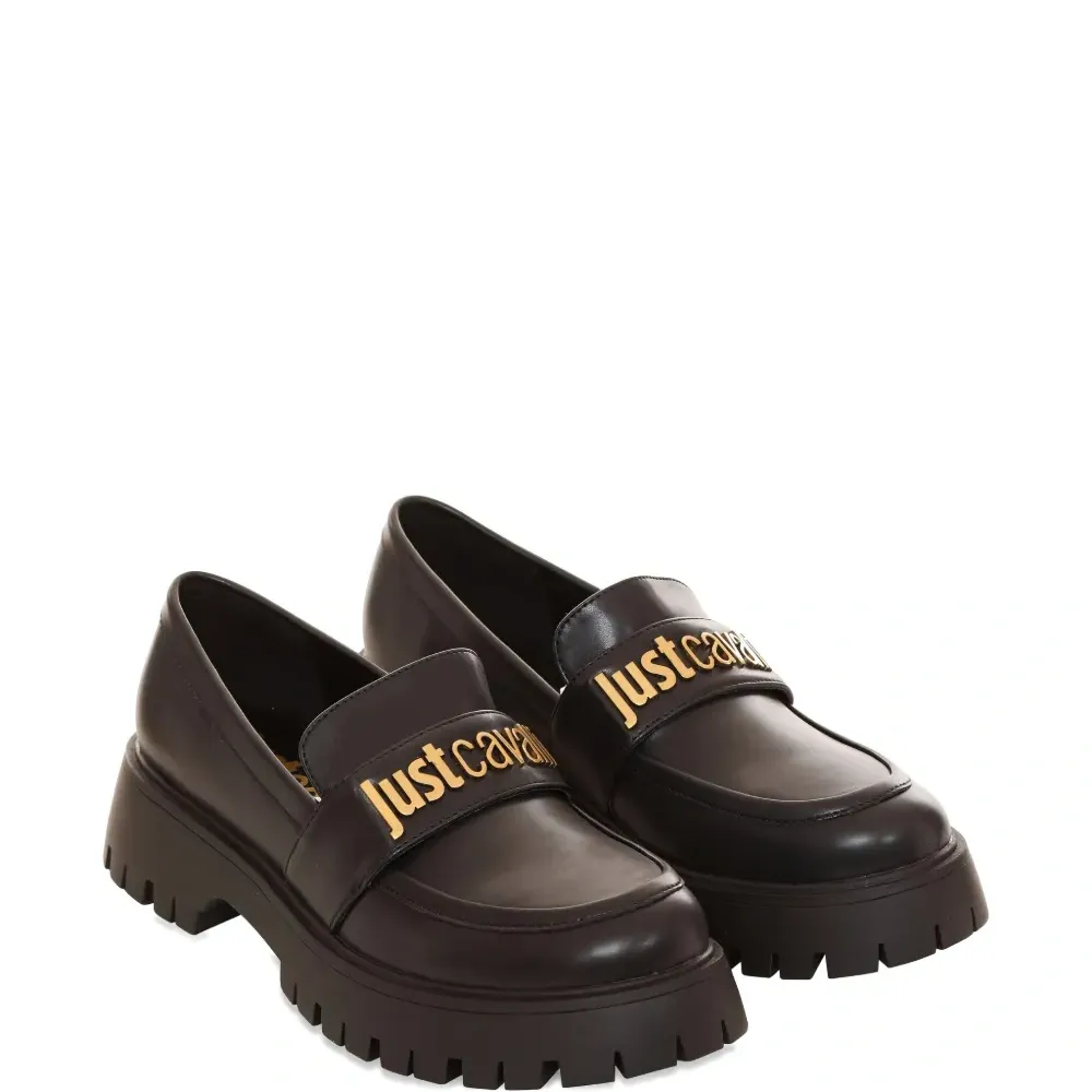 Лоферы на массивной подошве с металлическим логотипом