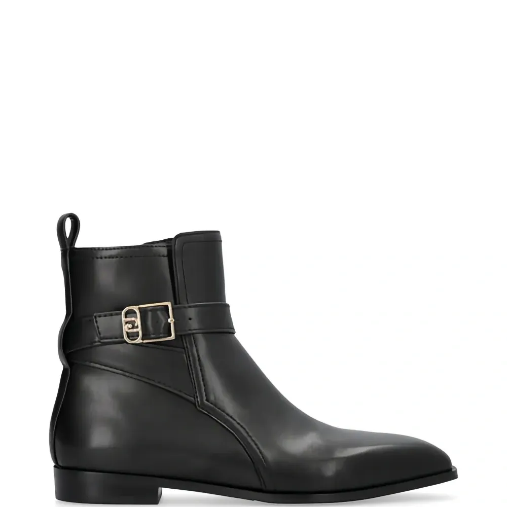 Ботильоны с пряжкой