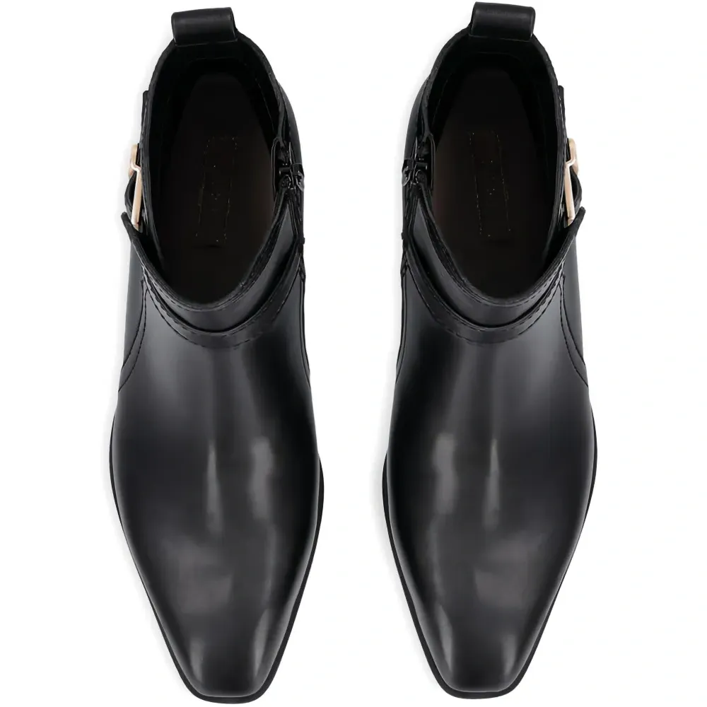 Ботильоны с пряжкой