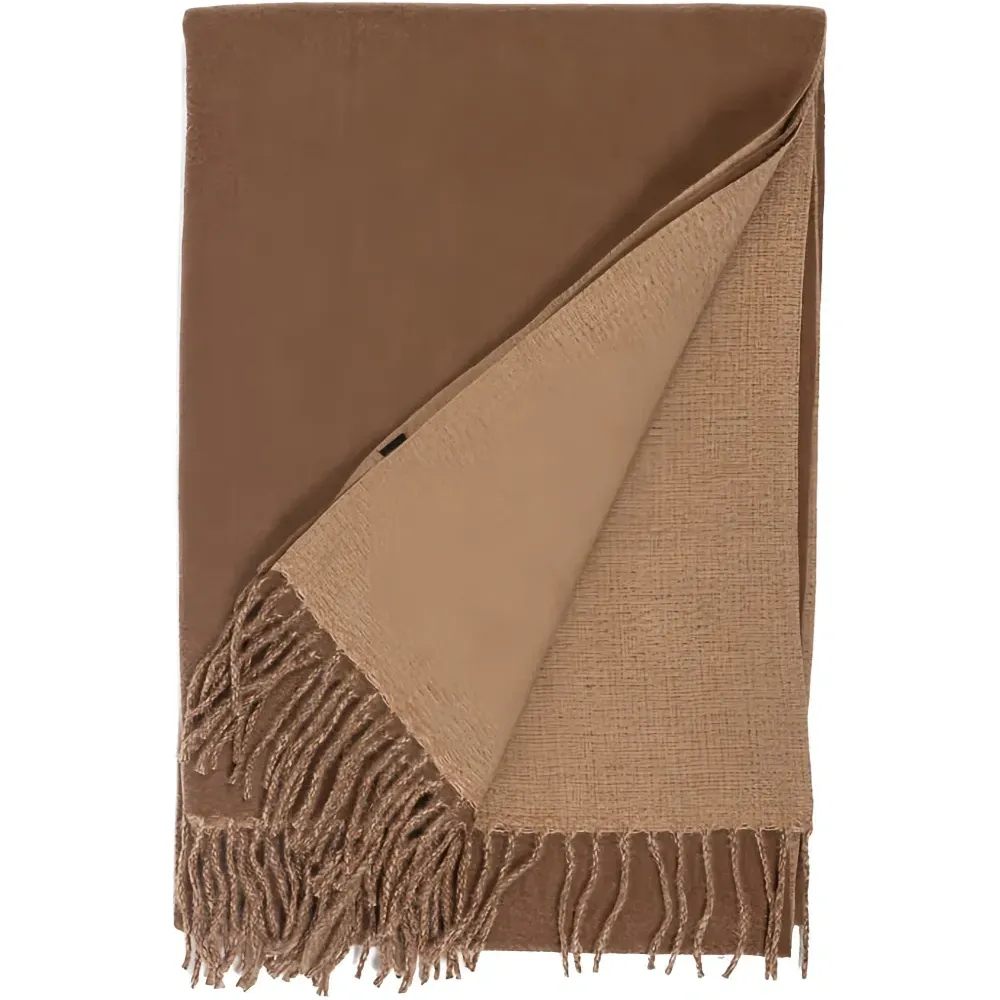 Шарф с бахромой