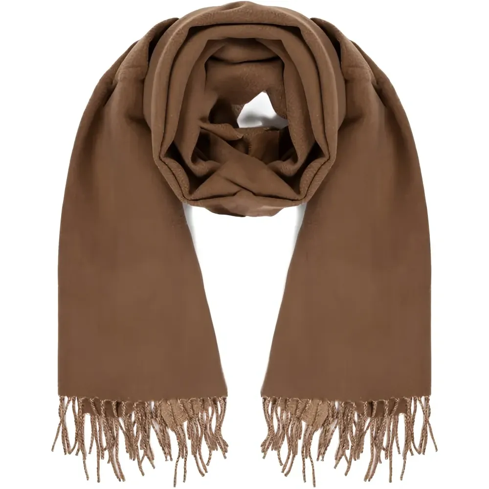 Шарф с бахромой